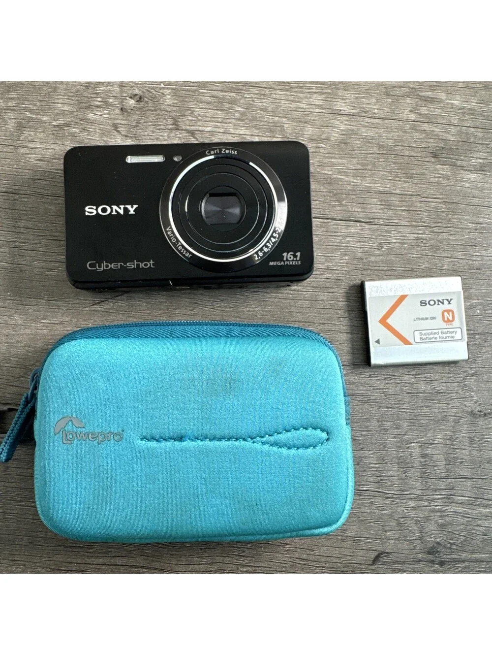 SONY CYBER-SHOT DSC-W650 16.1MP 25MM with CARL ZEISS Lens DIGITAL CAMERA TESTED.